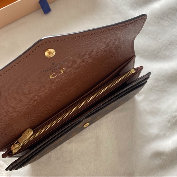 🆕 LOUIS VUITTON wallet only used one time - Picture 13 of 15